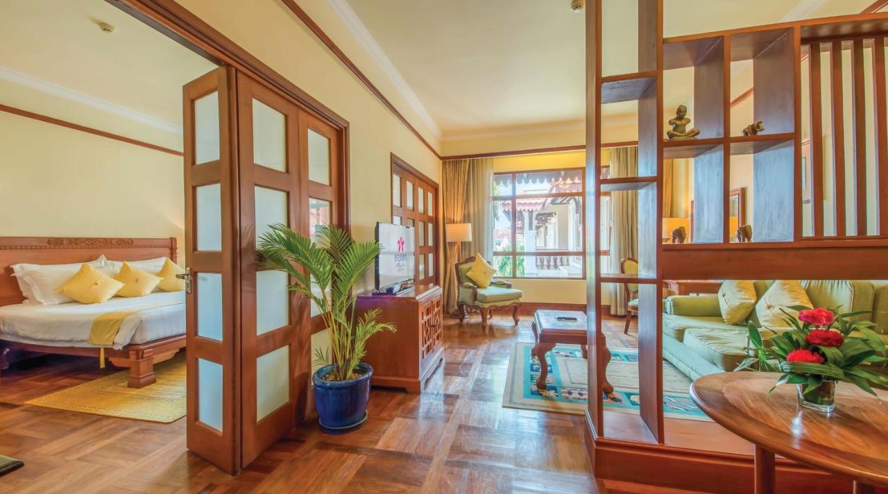 Sokha Angkor Resort Siem Reap Exterior foto
